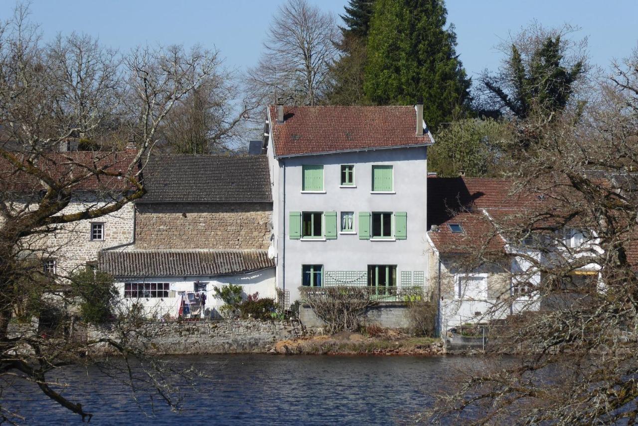 Chambres D'Hotes L'Hirondelle Du Lac Peyrat-le-Château Exterior foto